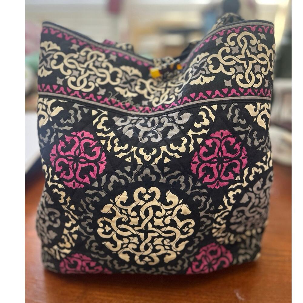 Vera Bradley Baroque Black Pink Gray Medallion Quilted Tote Bag Purse Retired